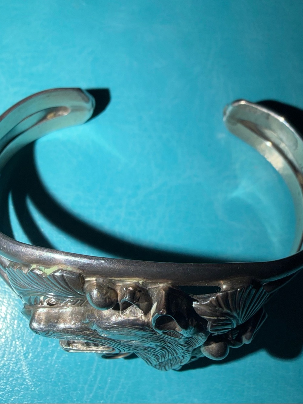 Gilbert Adakai Southwestern bracelet - Picture 3 of 13
